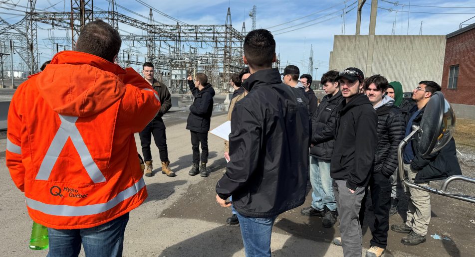 Nos étudiant.es en Technologie du génie électrique visitent les installations d’Hydro-Québec